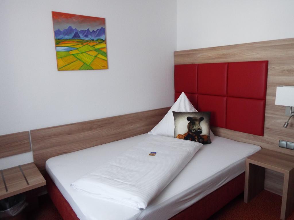 Hotel Isartaler Hof Wolfratshausen Værelse billede