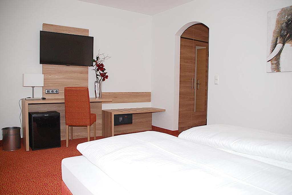 Hotel Isartaler Hof Wolfratshausen Værelse billede